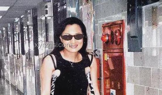 娱乐业新动向：36岁女星“霉霉”秘密结婚背后的娱乐产业变革